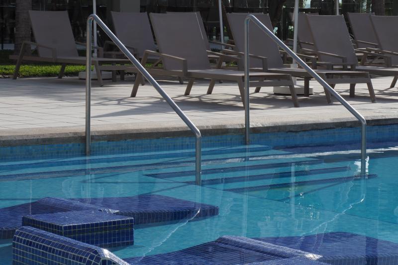 Hotel RIU Palace Riviera Maya Pools 06
