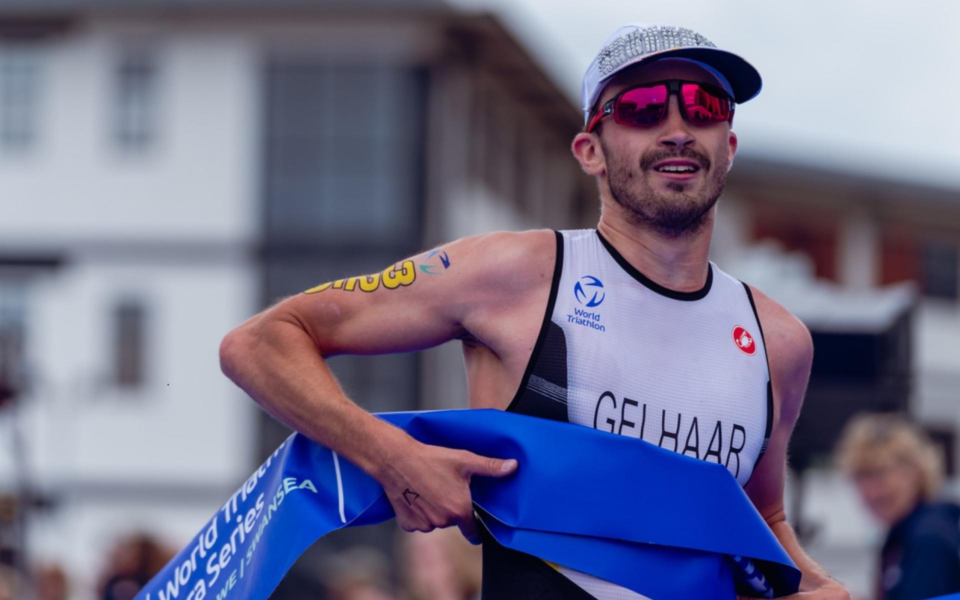 Bild vom Sportler Gelhaar beim Zieleinlauf