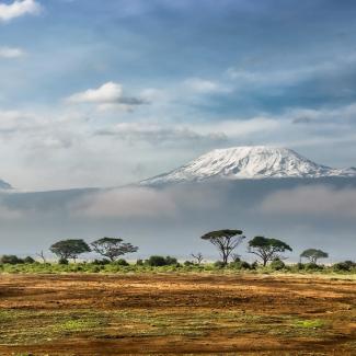 Blick auf den gewaltigen Kilimandscharo Amboseli Nationalpark, Kenya