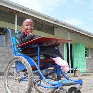 Kind mit Behinderung in Kenia